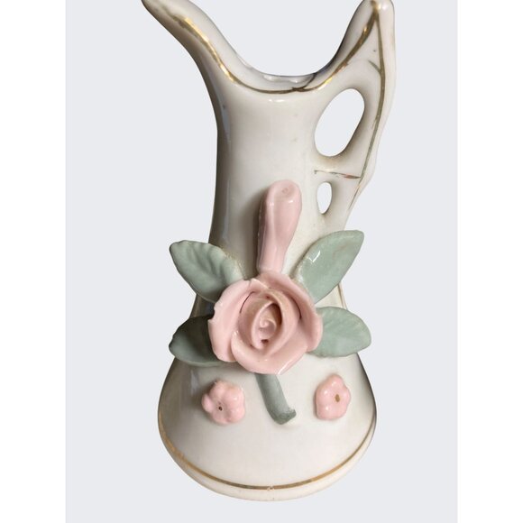 Vintage Ceramic Floral Salt & Pepper Shakers - Rose Design Gold Accents Set Of 2 - Picture 3 of 9